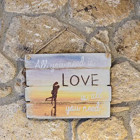 Stone Stefanos Posidi Villa *