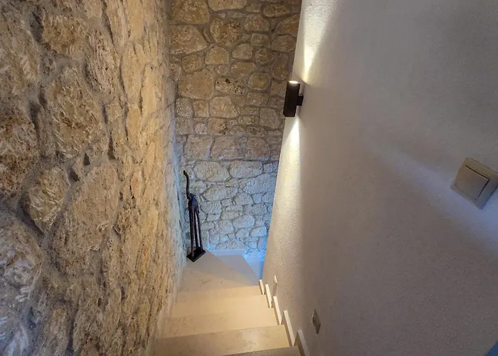 Vila Stone Stefanos Posidi Kalandra