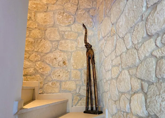 Vila Stone Stefanos Posidi