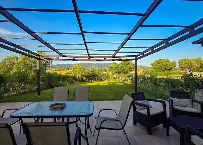 Vila Stone Stefanos Posidi Kalandra