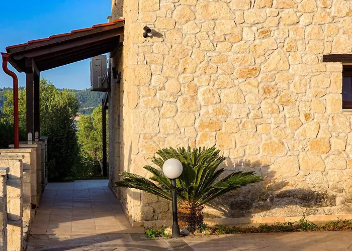 Stone Stefanos Posidi